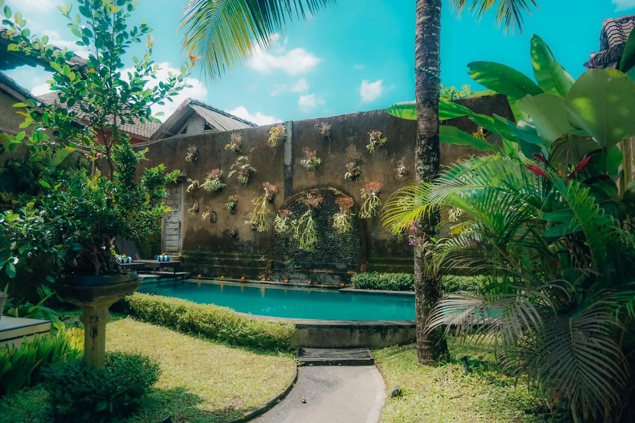 *** Holiday park The Alus Cottage And Villa Ubud  Indonesia