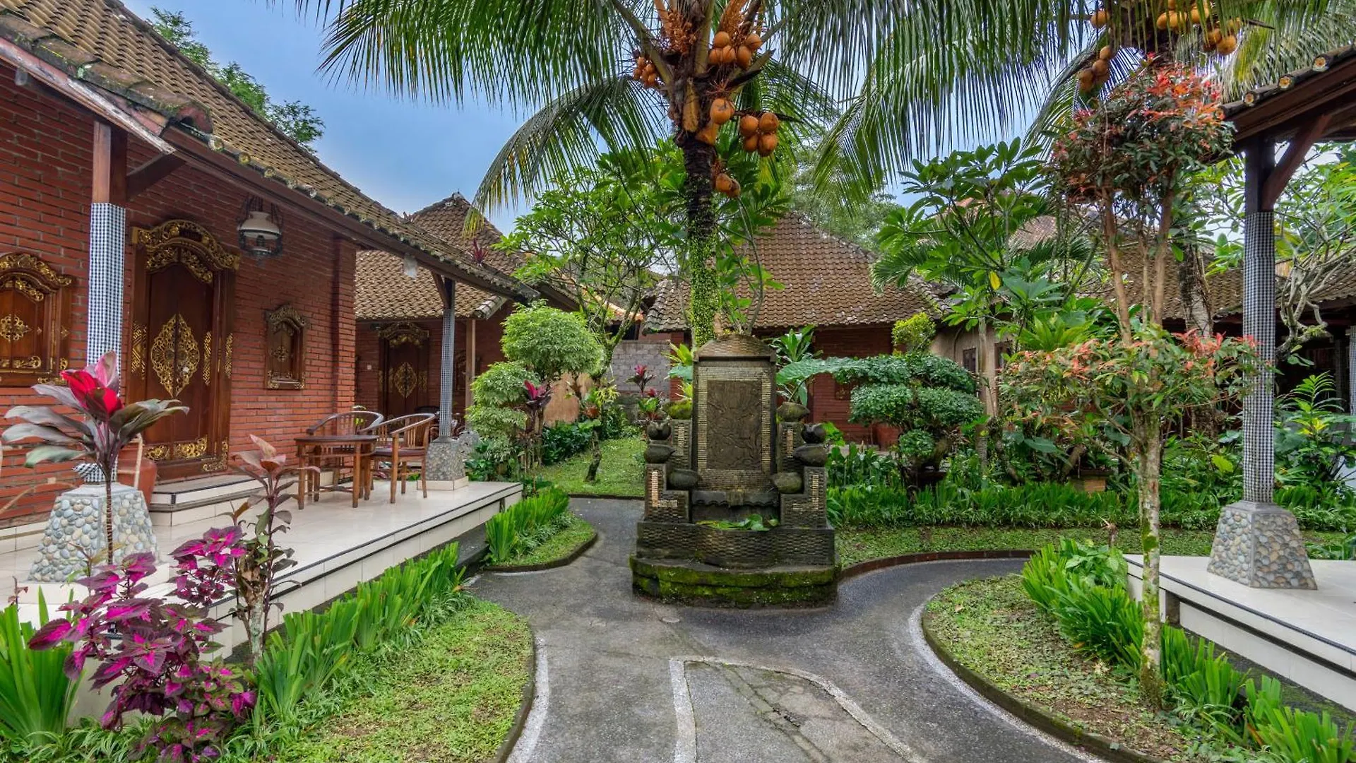 The Alus Cottage And Villa Ubud  3*, Ubud (Bali)
